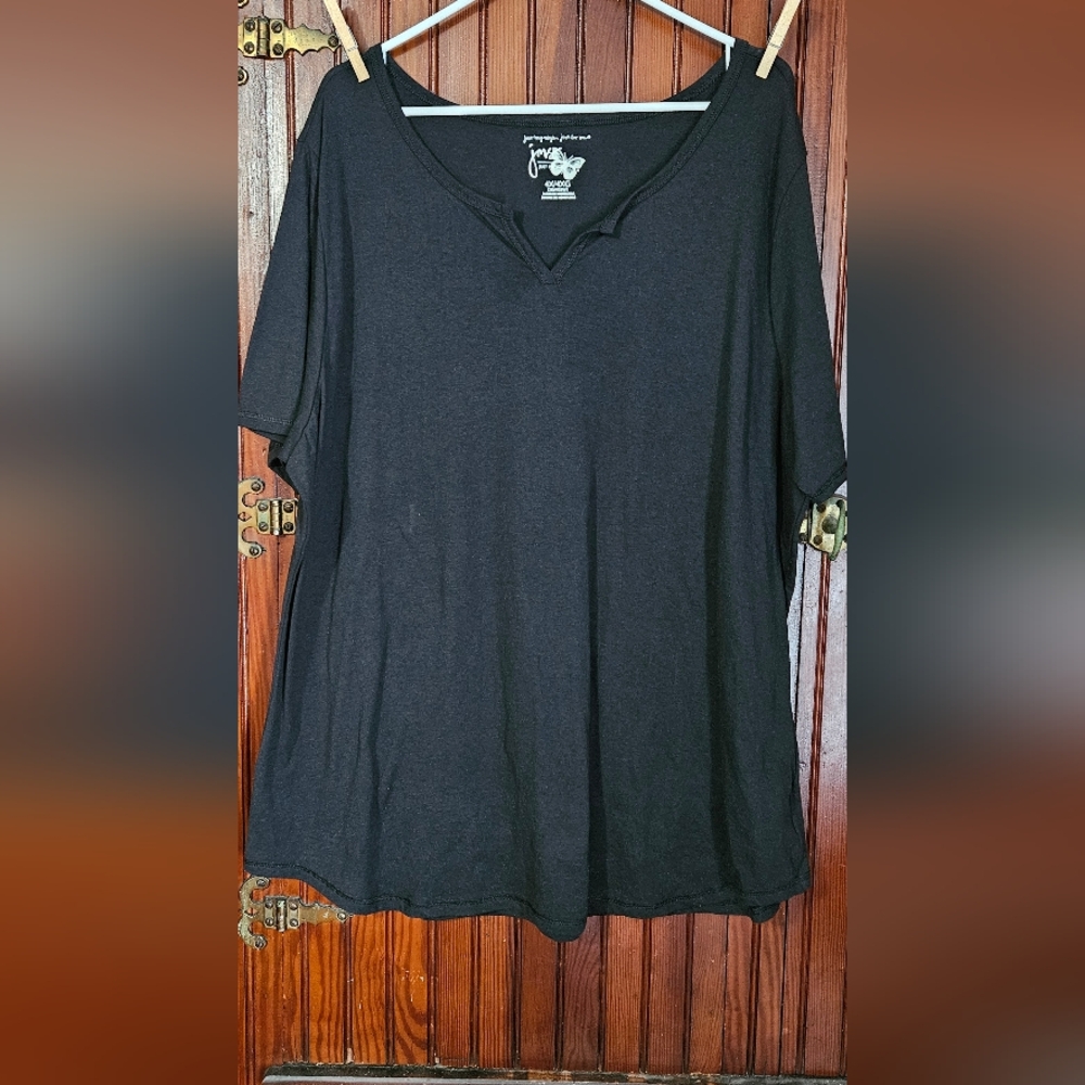Just My Size Black Graphic Tee